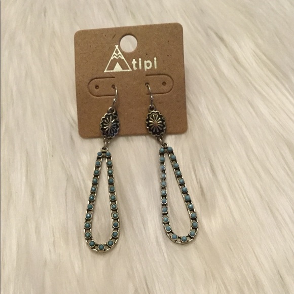 Turquoise Elongated Loop Earrings - Picture 1 of 1